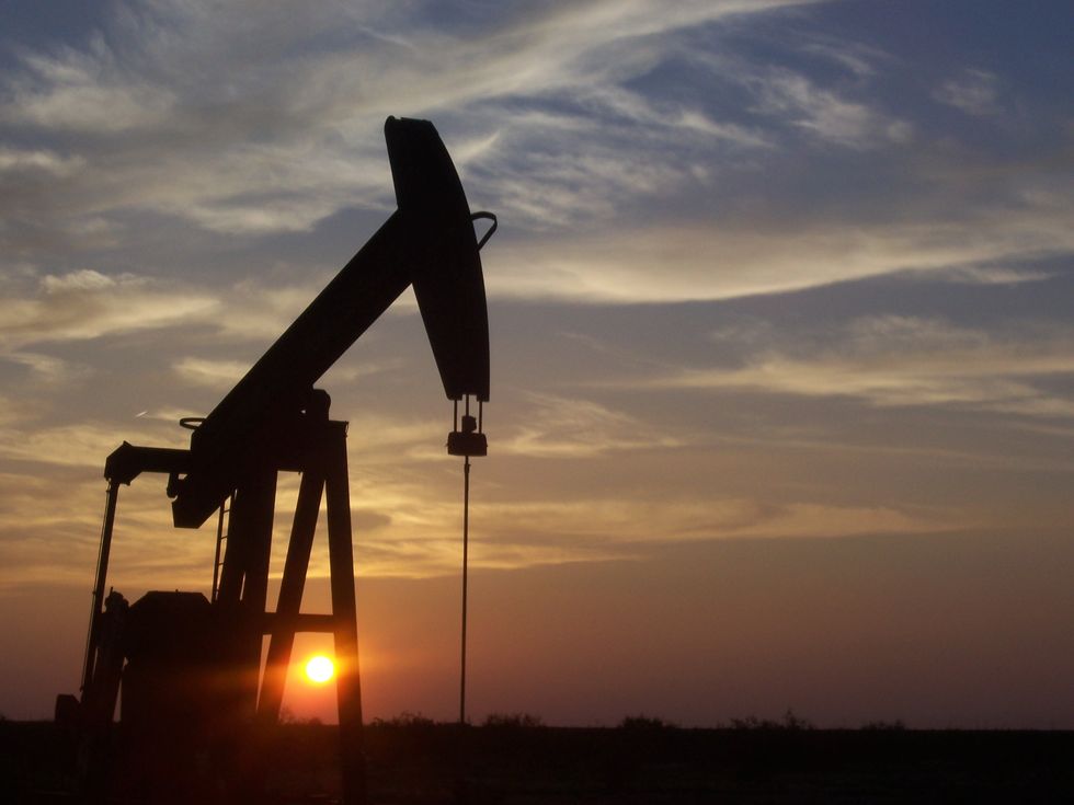 World’s Largest PR Firm Quits the Fossil Fuel Lobby