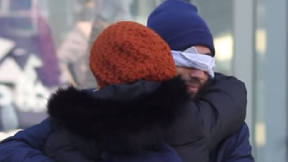 Canada’s Hug-a-Muslim Experiment Comes To NYC
