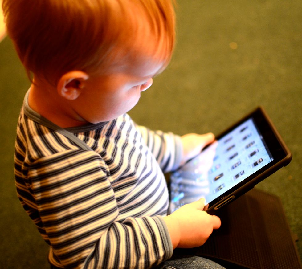 YouTube Kids App Under Fire for Advertising to Kids