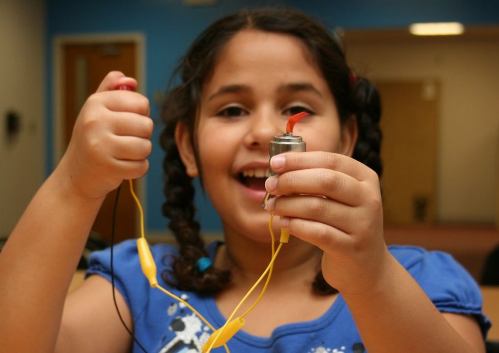 Learning How to Read Needs to Be More Hands-On. No, Really.