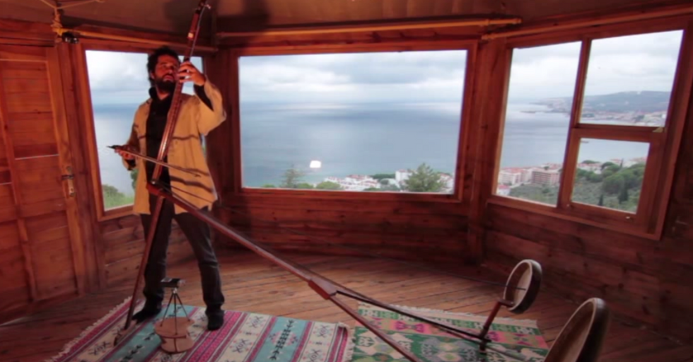 The Yaybahar: A New Instrument That Sounds Out of this World.