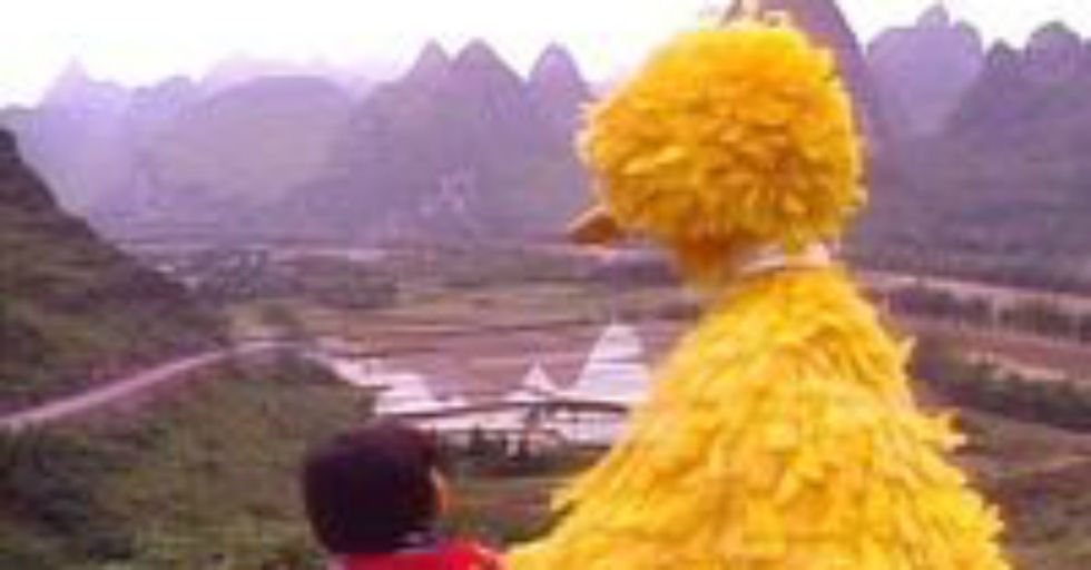 Sesame Street’s Caroll Spinney and the Heartbreaking Power of Friendship.