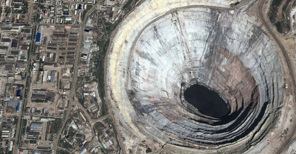7 Startling Images Show Exactly What We’re Doing To Our Planet