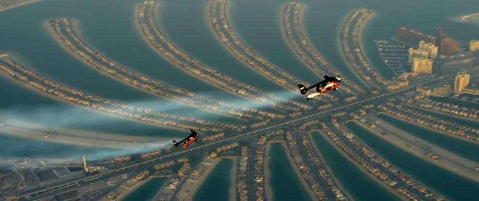 Experience Dubai by Jetpack in This Incredible First Person Video