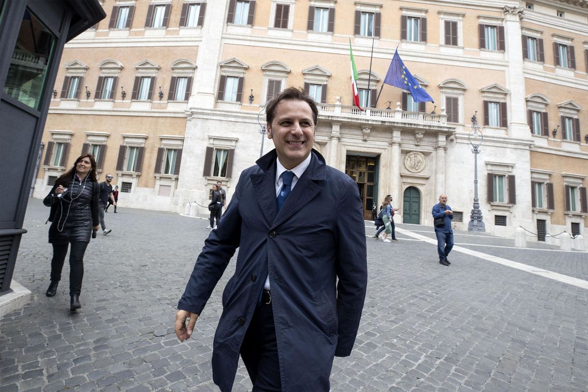 Armando Siri: «Ora flat tax per il 90% degli italiani»