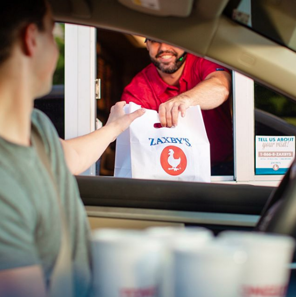 10 Things Your Friends Who Work A 9-To-5 Job All Summer Need You To Stop Saying