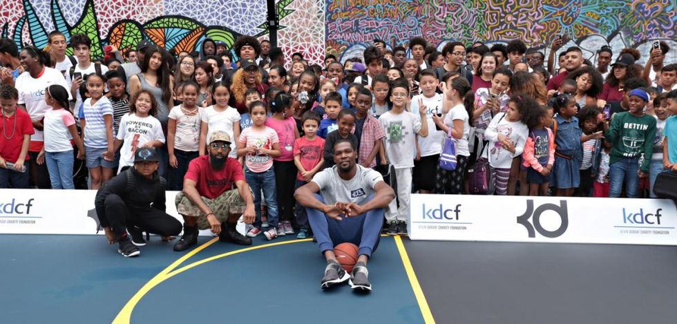 Kevin Durant Donates Amazing Basketball Court To New York City