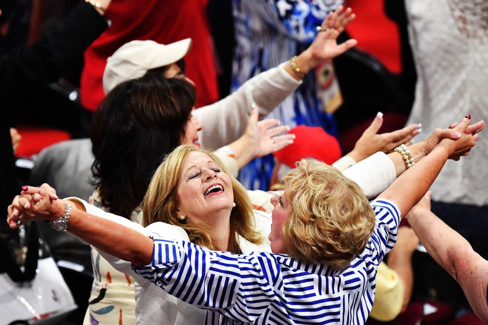 Politicos Dancing Badly: A Ballroom Instructor Weighs In