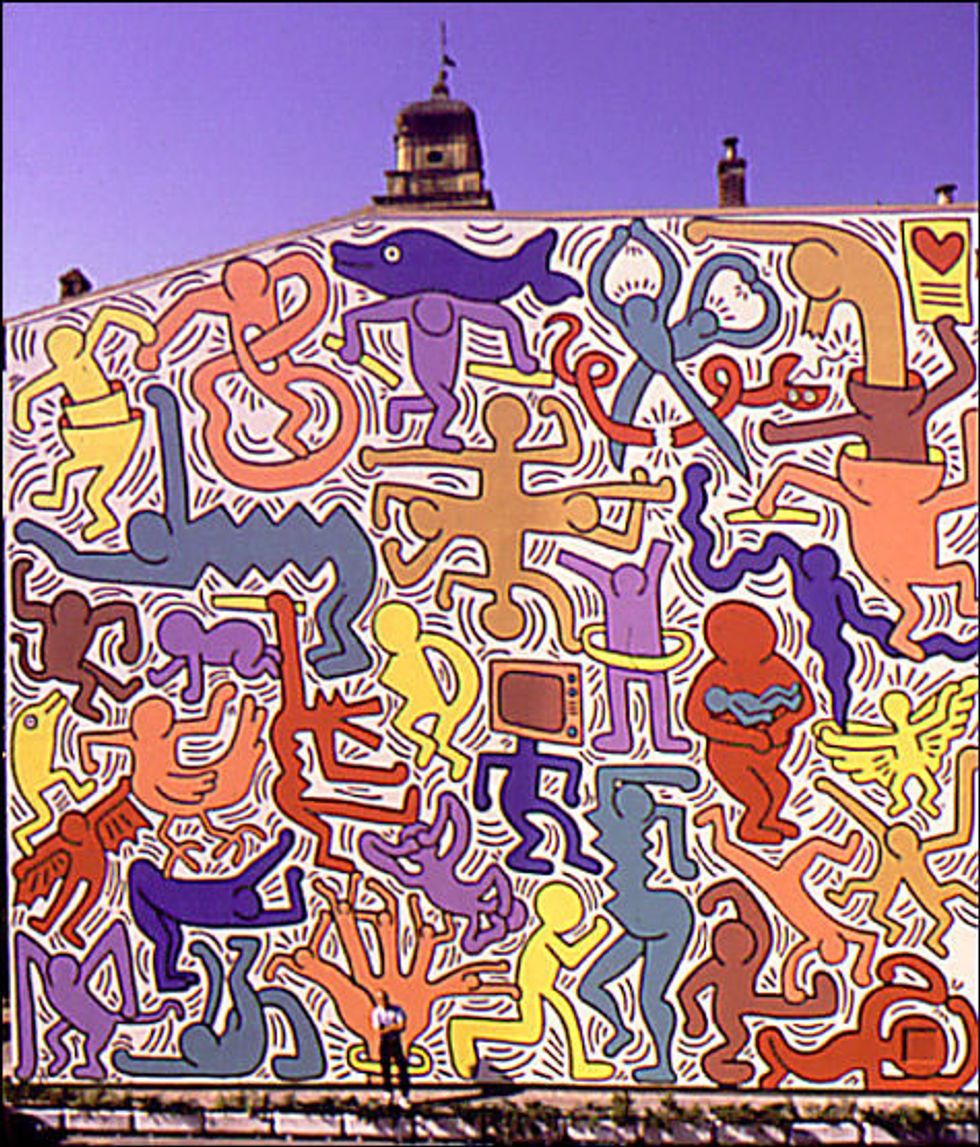 Diy How To Create A Keith Haring Chalk Sidewalk Mural Good