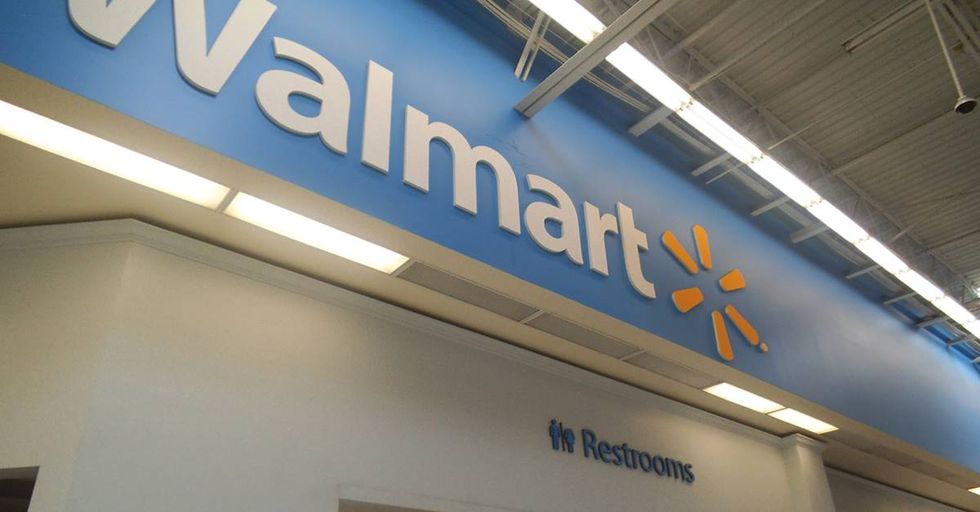 Cisgendered Woman Confronted In Walmart Bathroom For Being Transexual