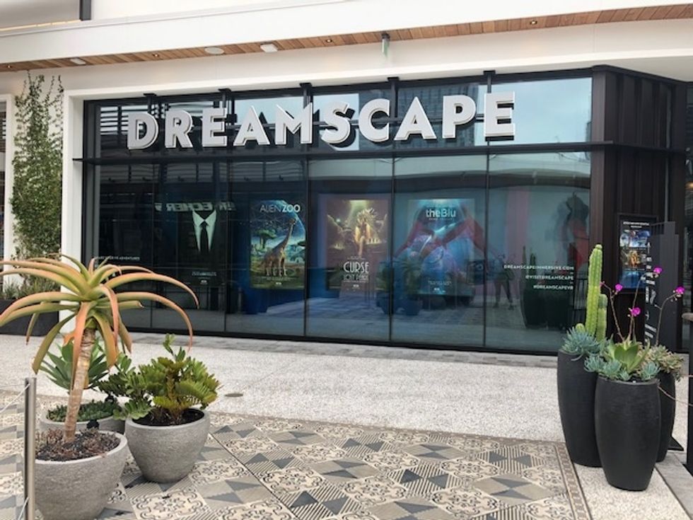 Dreamscape review: Spielberg's VR arcade in Century City nails it -  Gearbrain