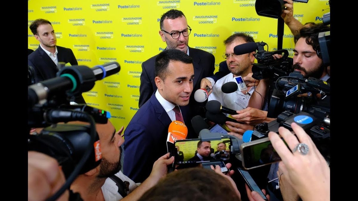 Di Maio annuncia: «Ridurremo drasticamente il canone Rai»