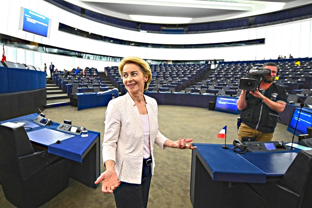 Lega e grillini si spaccano in Europa. Ursula presidente con i voti del M5s