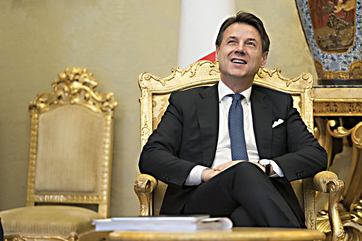 Intanto Conte va in Senato e accontenta Zingaretti
