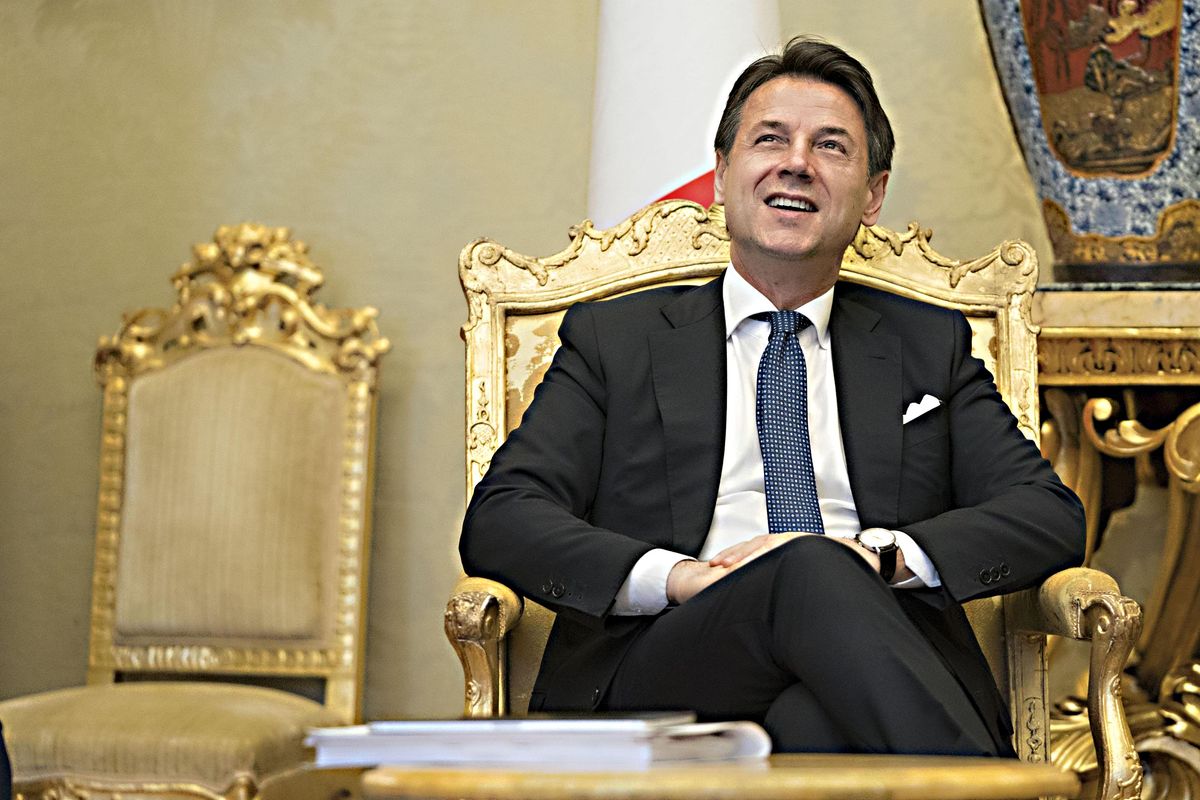 Intanto Conte va in Senato e accontenta Zingaretti