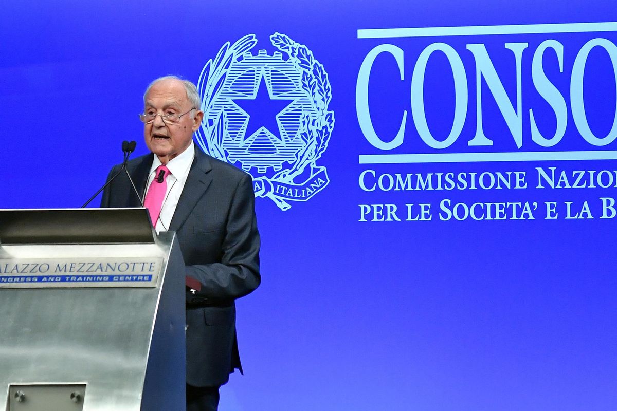 Consigliere di Eni sanzionato dalla Consob per insider trading