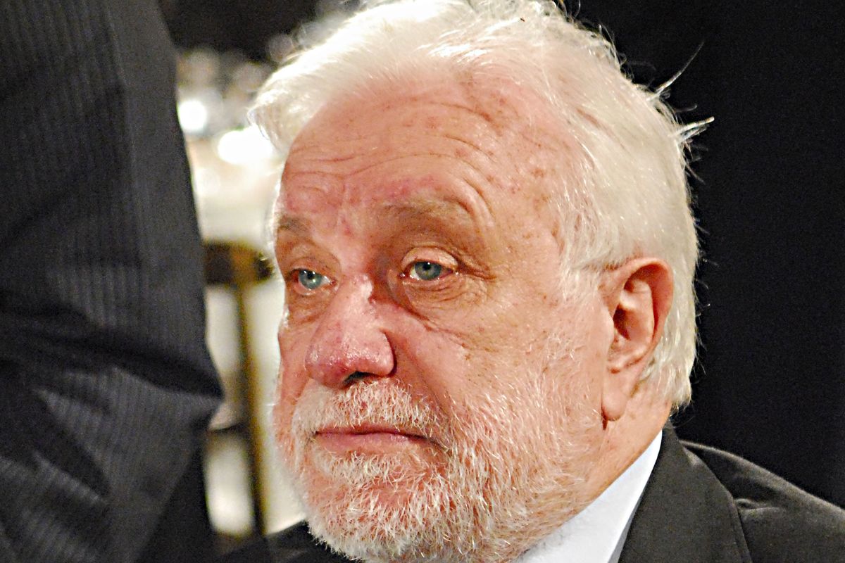 Morto De Crescenzo. Illuminò con l’ironia l’Italia del terrorismo