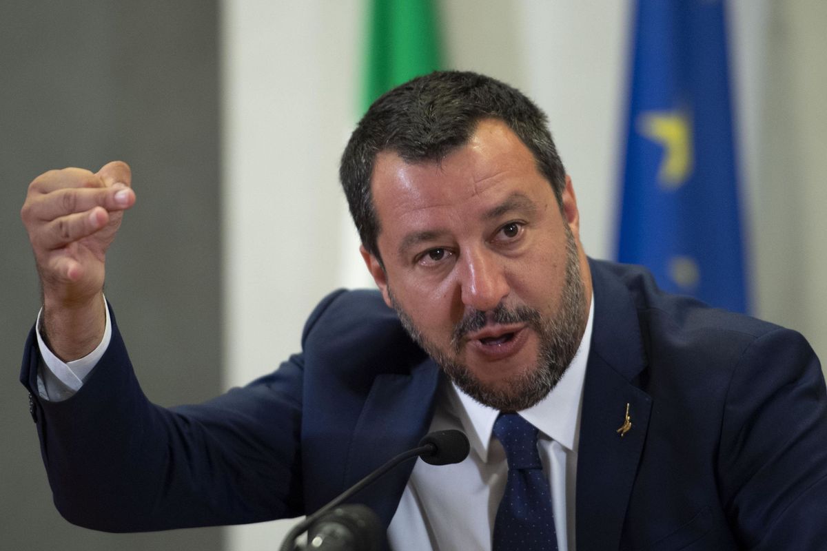 Salvini «torna»
da Mosca e mette Di Maio spalle al muro