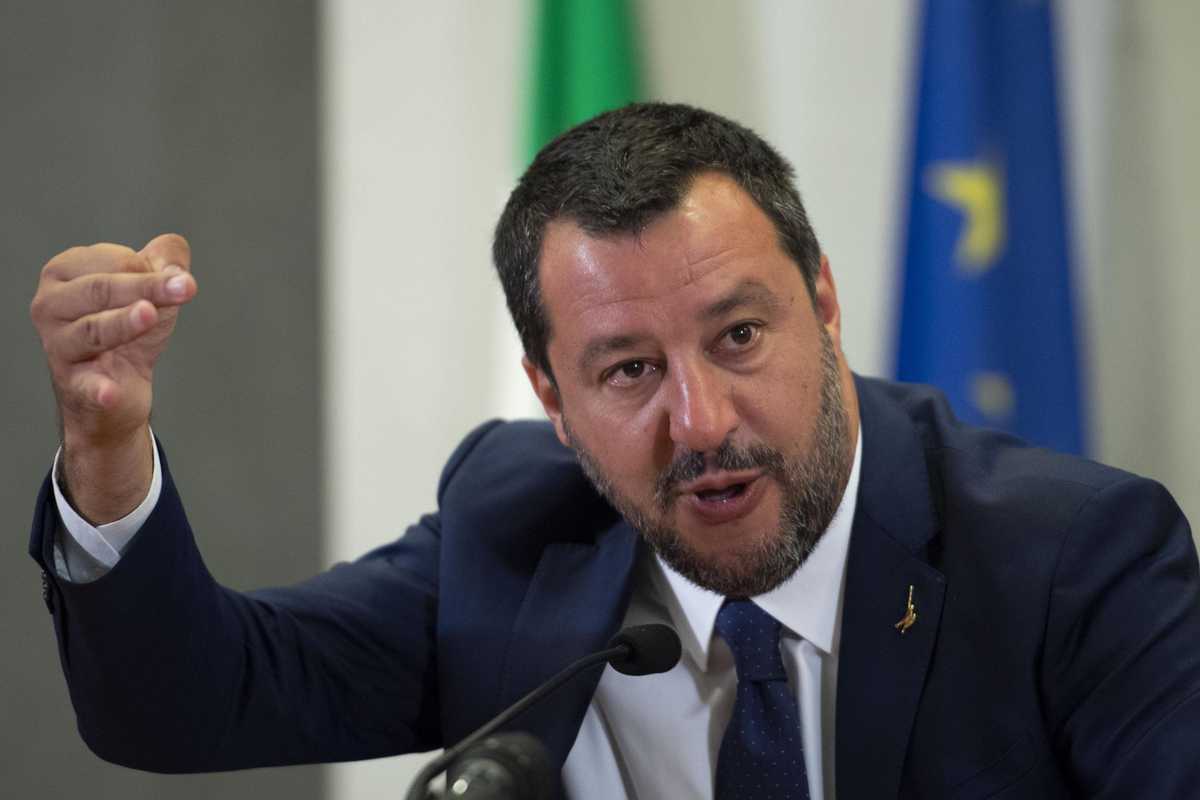 Salvini «torna»
da Mosca e mette Di Maio spalle al muro