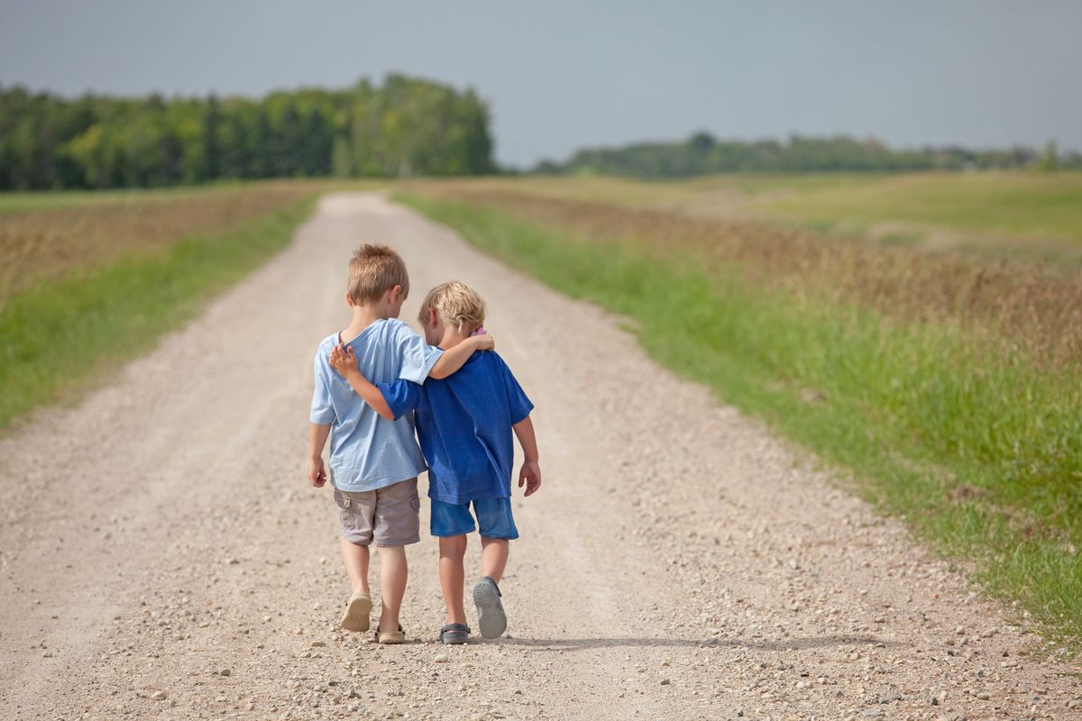 Altri due bambini rubati ritornano a casa. Il Parlamento indagherà