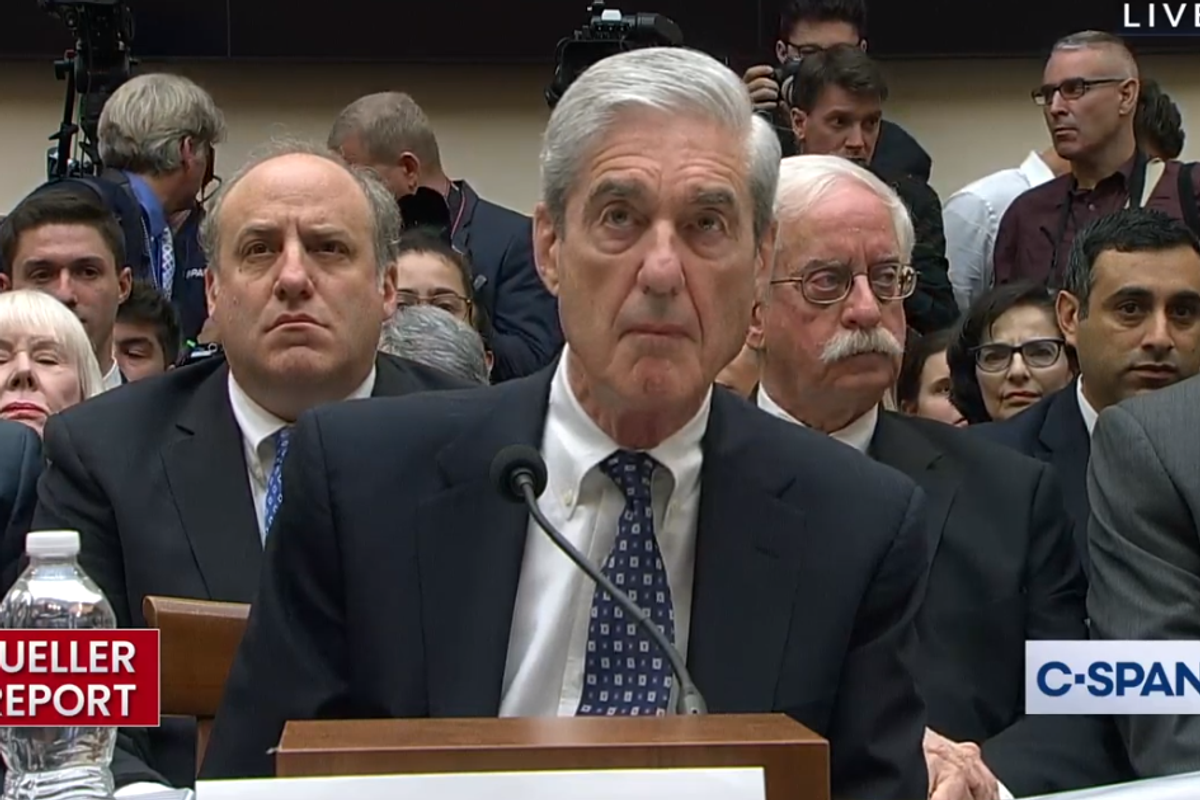 Let's Talk About Trump's Russian Shitshow! Mueller Liveblog Part Deux