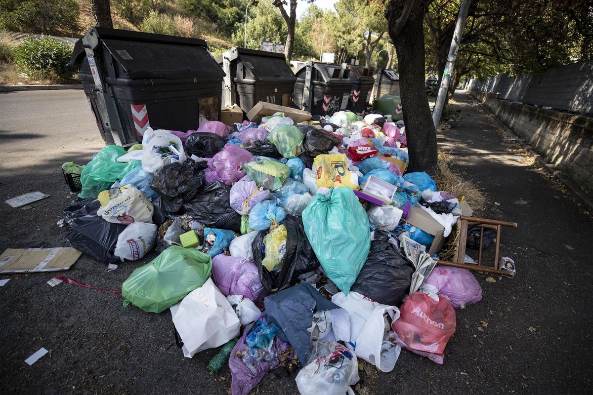 Chi specula sui rifiuti