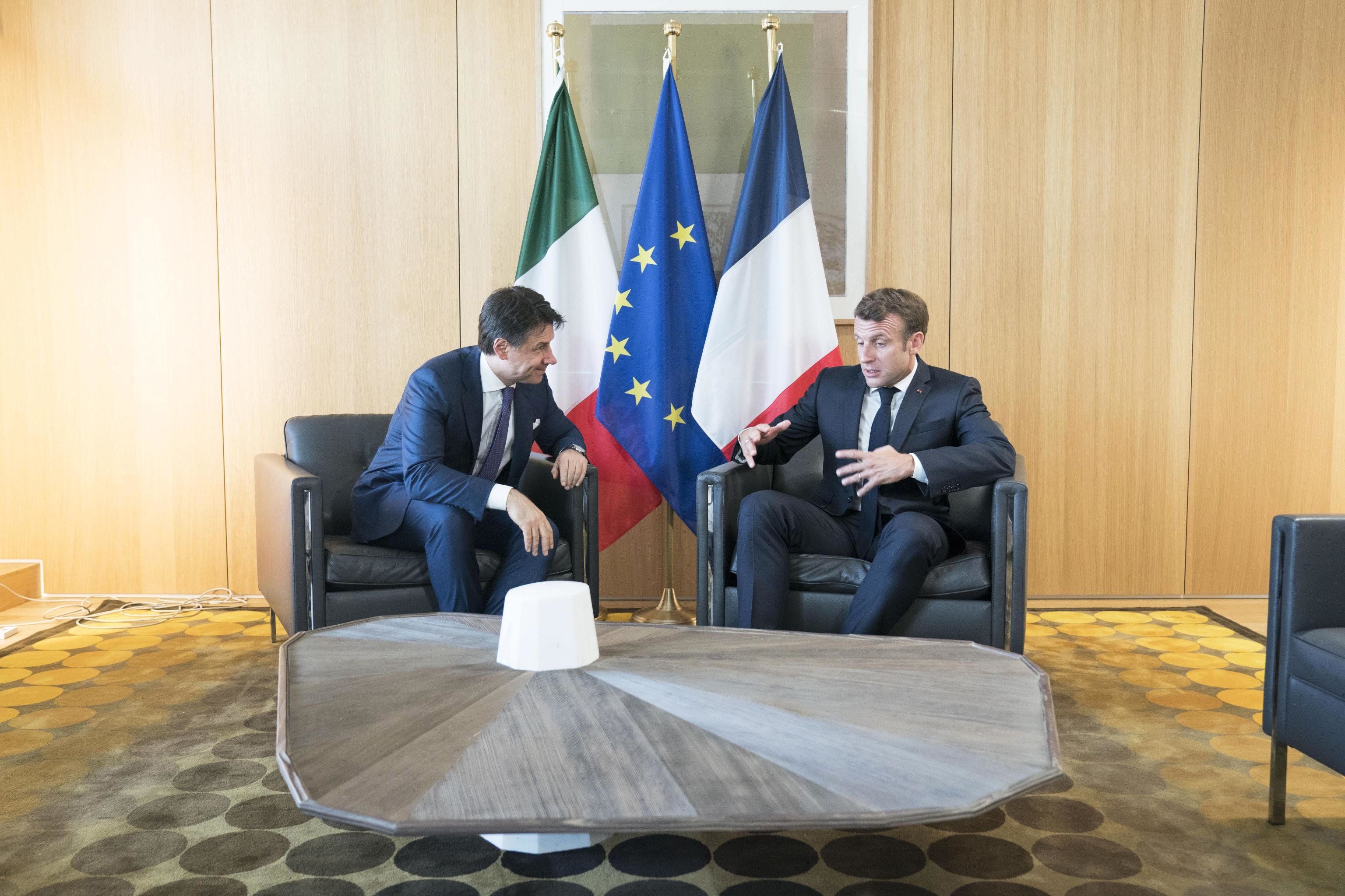 E Macron si allarga ancora in mare. Mappe francesi ci fregano il Tirreno