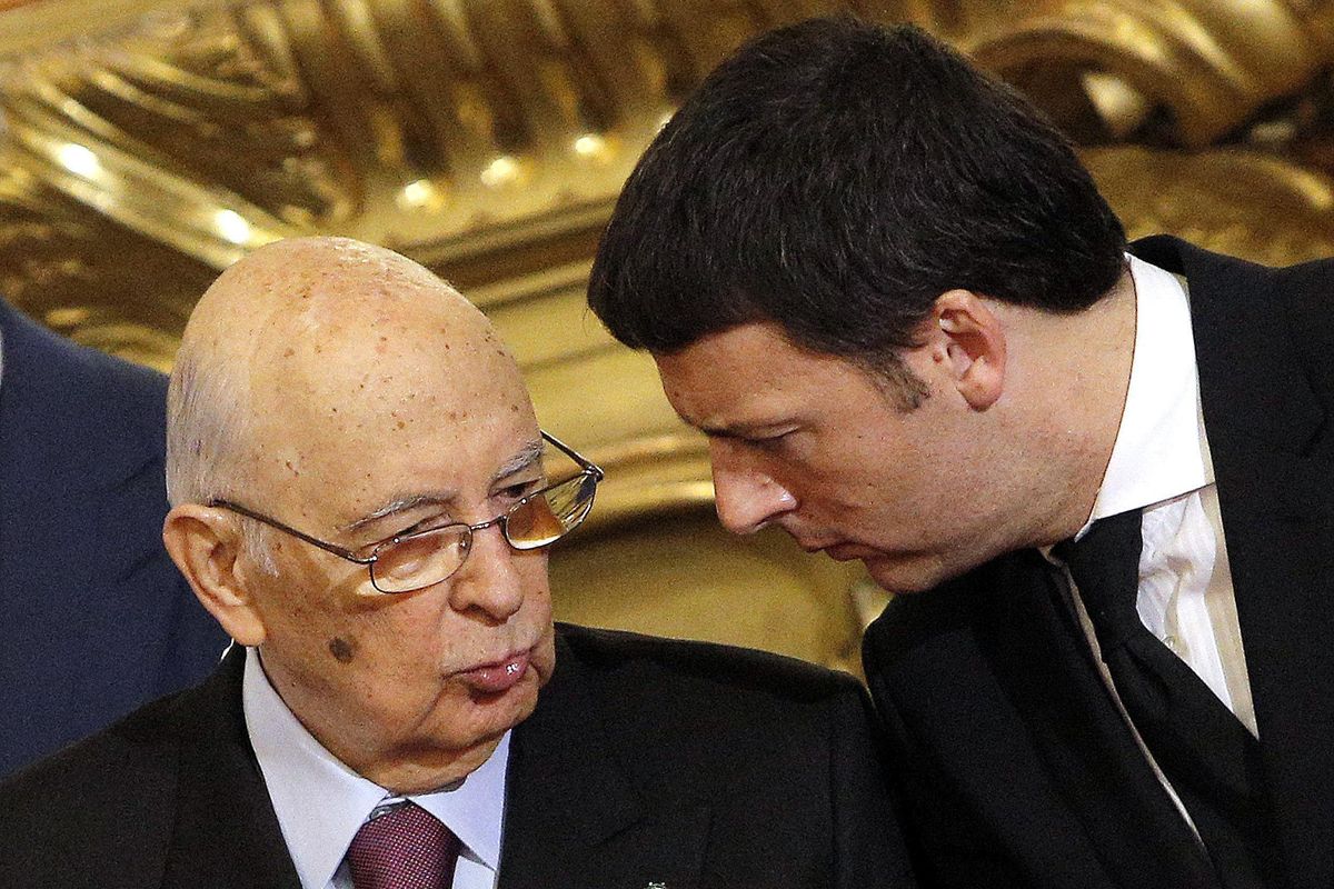 Renzi, re Giorgio e Monti allergici al Senato