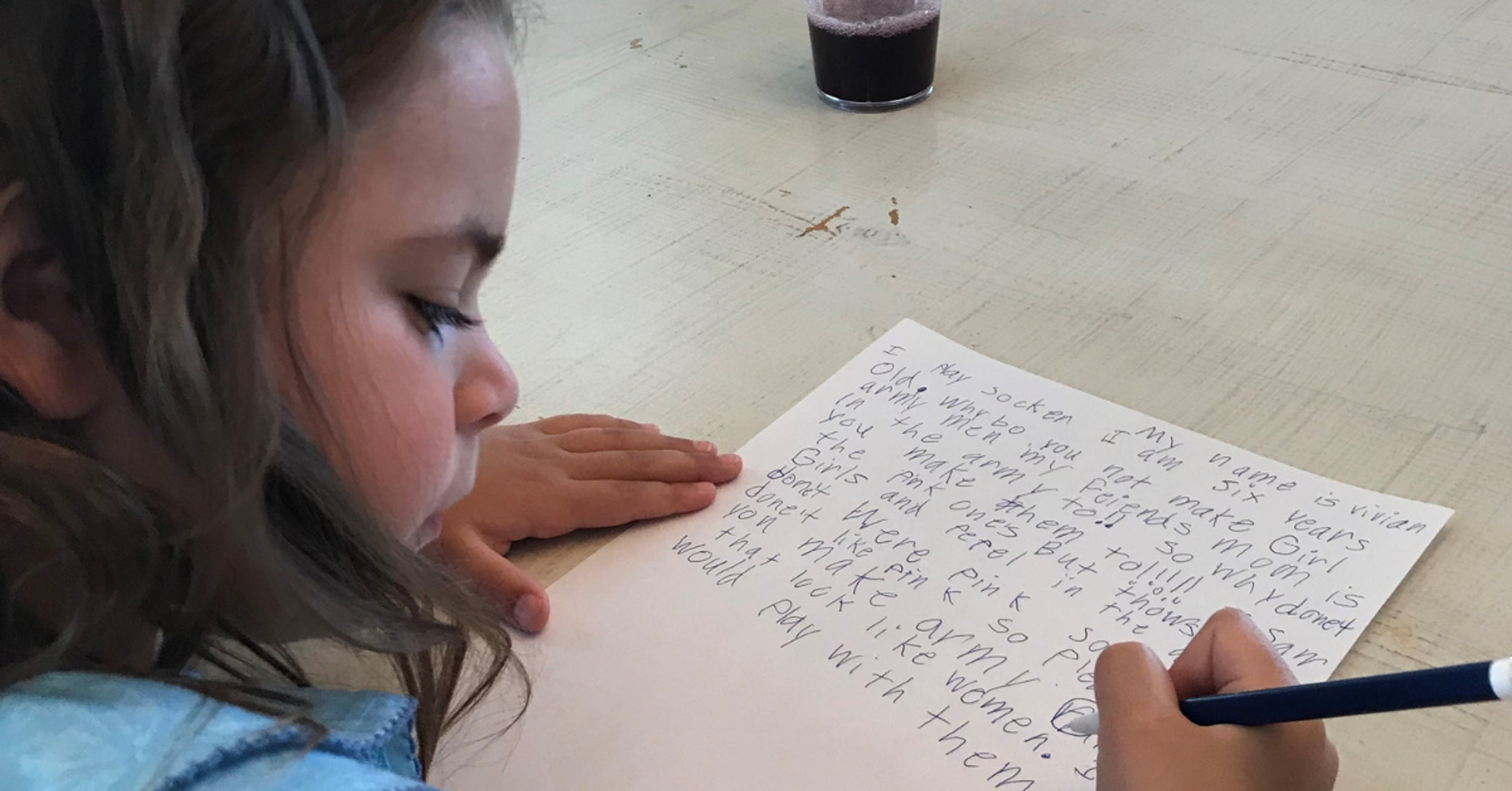 Six-Year-Old Pens Powerful Letter Asking Why Toy Company Doesn't Make 'Girl Army Men'