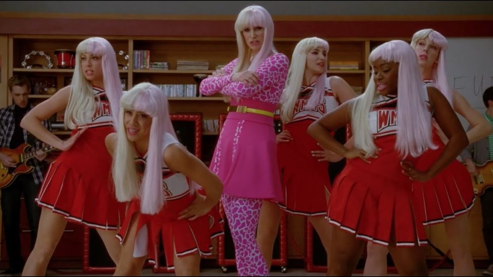 Countdown Of The 40 Most Awkward Glee Performances To Ever Exist