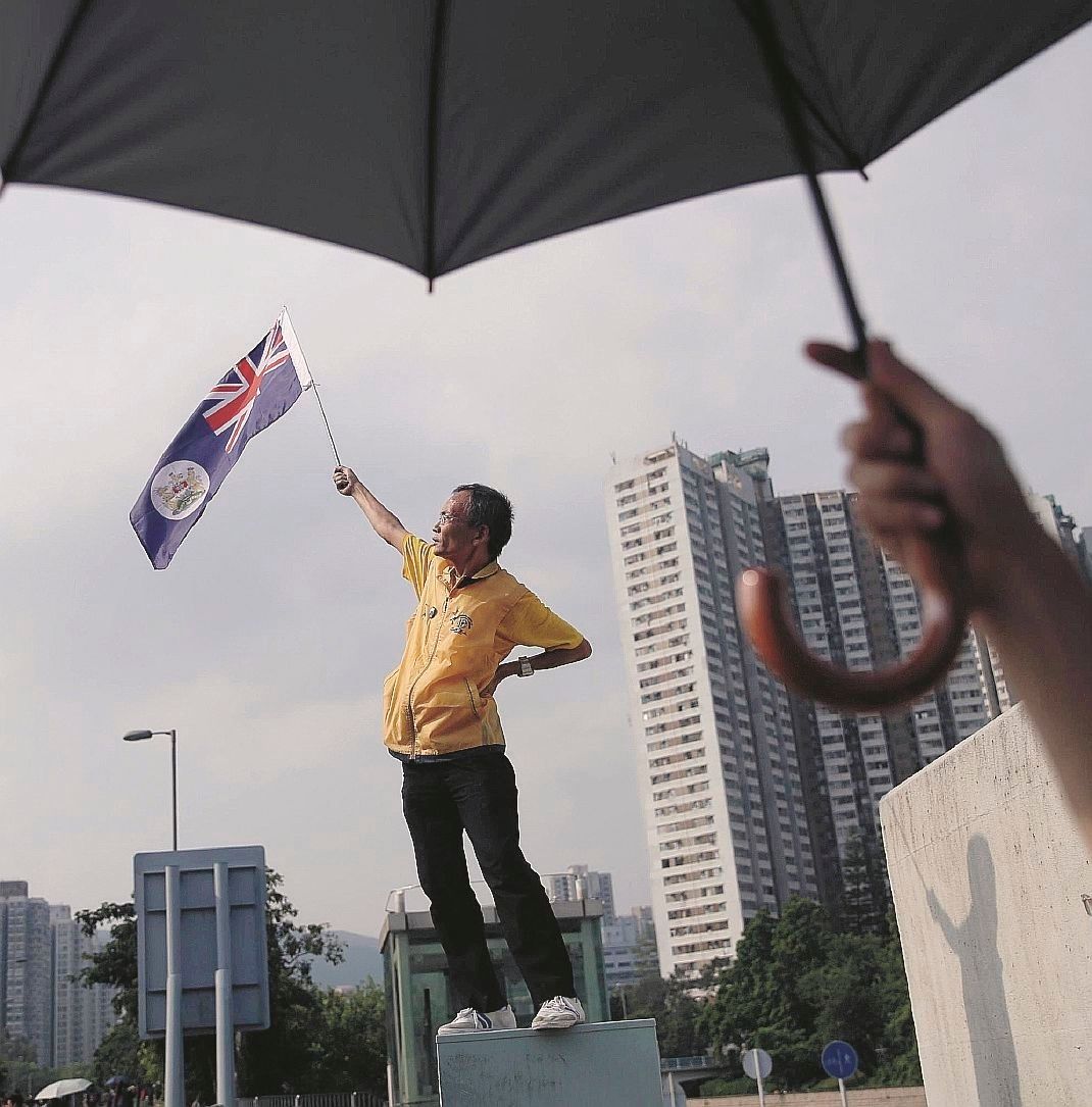La nuova destra appoggi la lotta di Hong Kong
