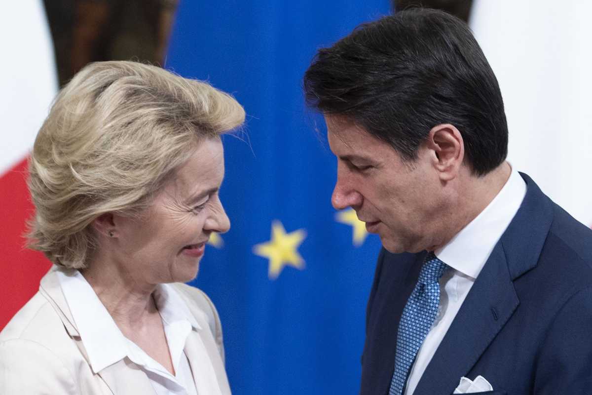 «Elezioni o manovra». Che bugia: Monti l’ha fatta in due settimane