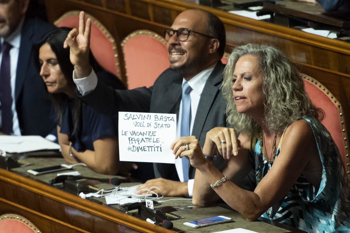 Al Senato nasce l’alleanza M5s-dem e fa naufragare la sfiducia a Conte