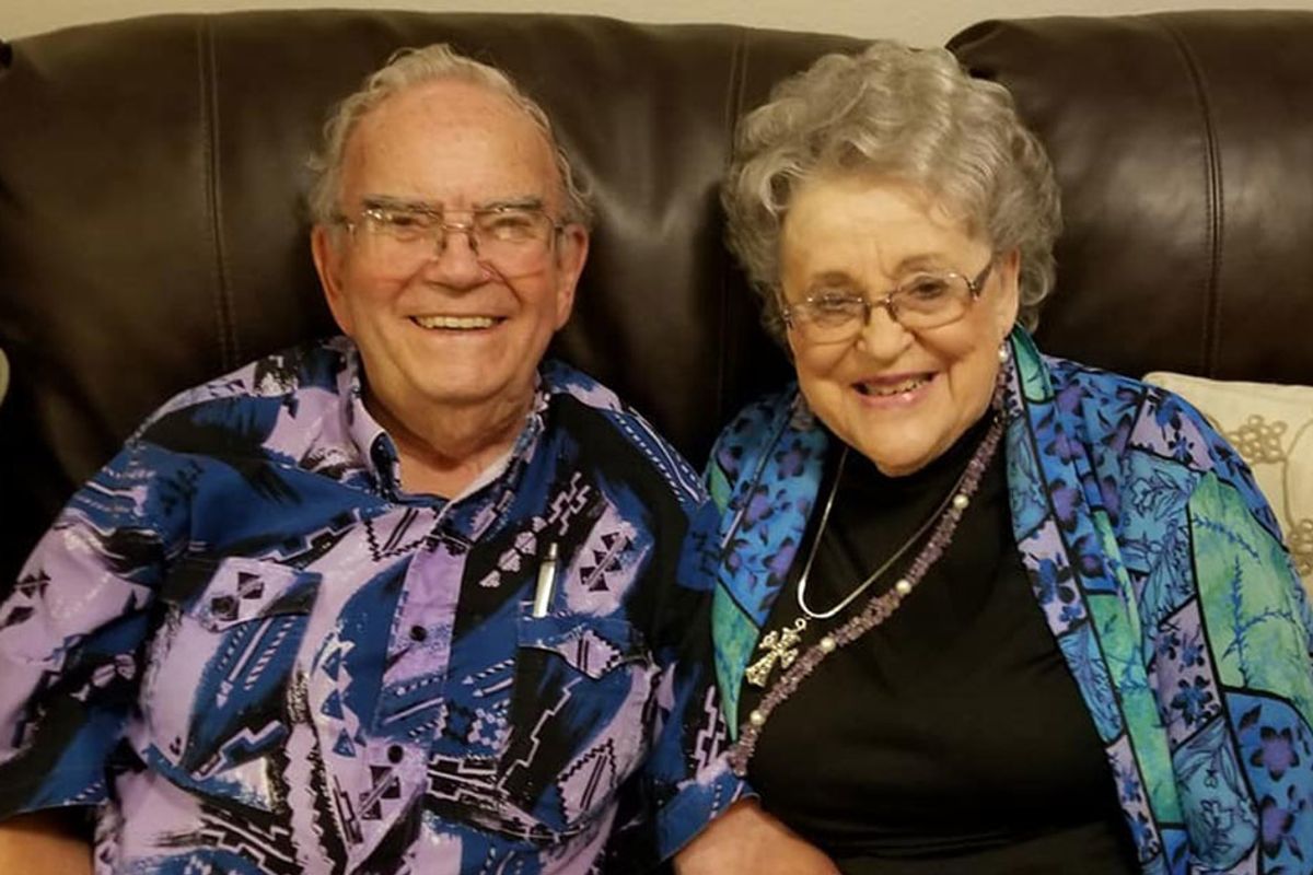 Adorable couple credits nearly 70 years of marriage to wearing matching outfits