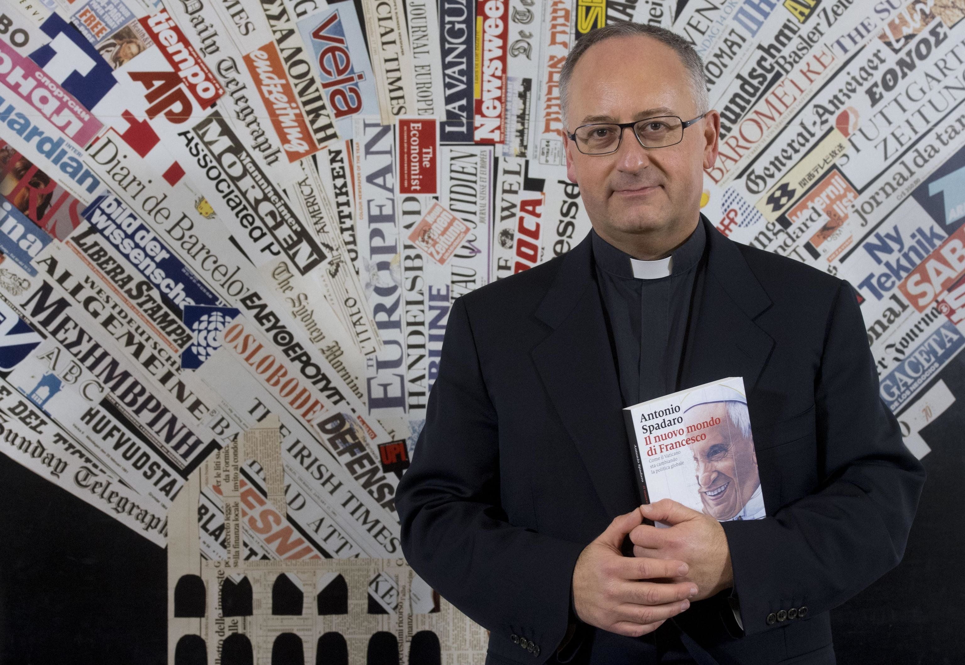 Critichi Spadaro? Lui fa «Gnegne»