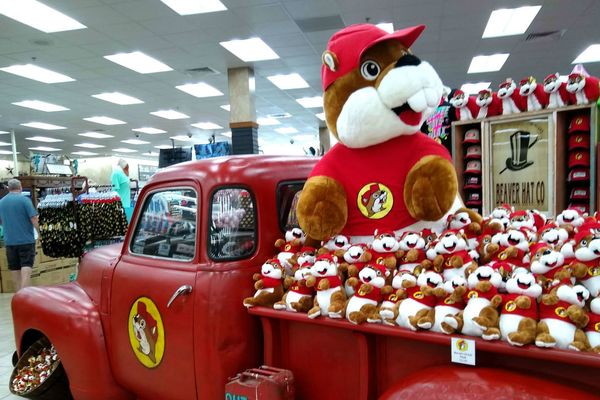 i visited buc ee s for the first time and yep it s impressive it s a southern thing i visited buc ee s for the first time