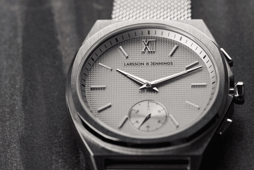 Photo of the Wave hybrid smartwatch by Larsson & Jennings