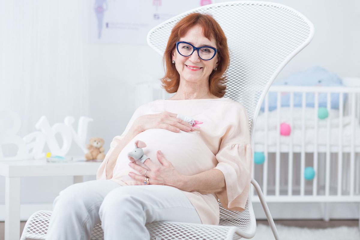 Un'operazione ritarda la menopausa di 20 anni
