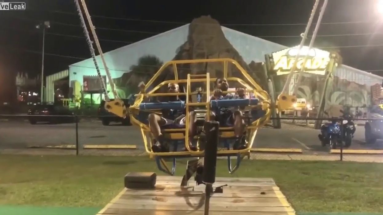 Watch Florida slingshot ride cable snap moments before passengers are launched into the air