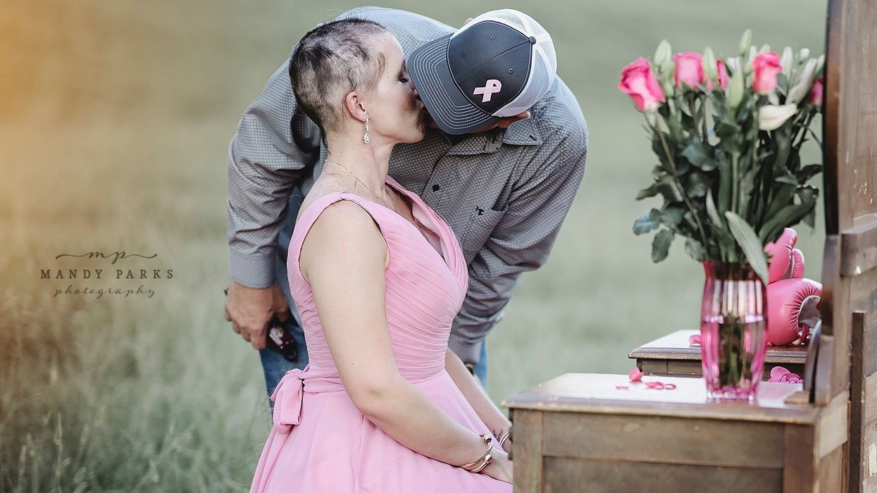 Arkansas couple's breast cancer battle captured in powerful photoshoot