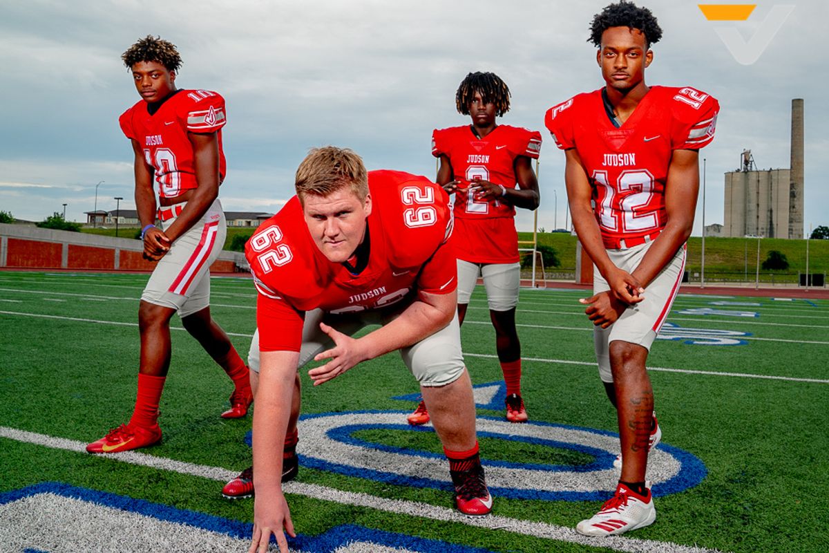 26-6A Football Preview: Judson & Steele Battle In Crowded Field