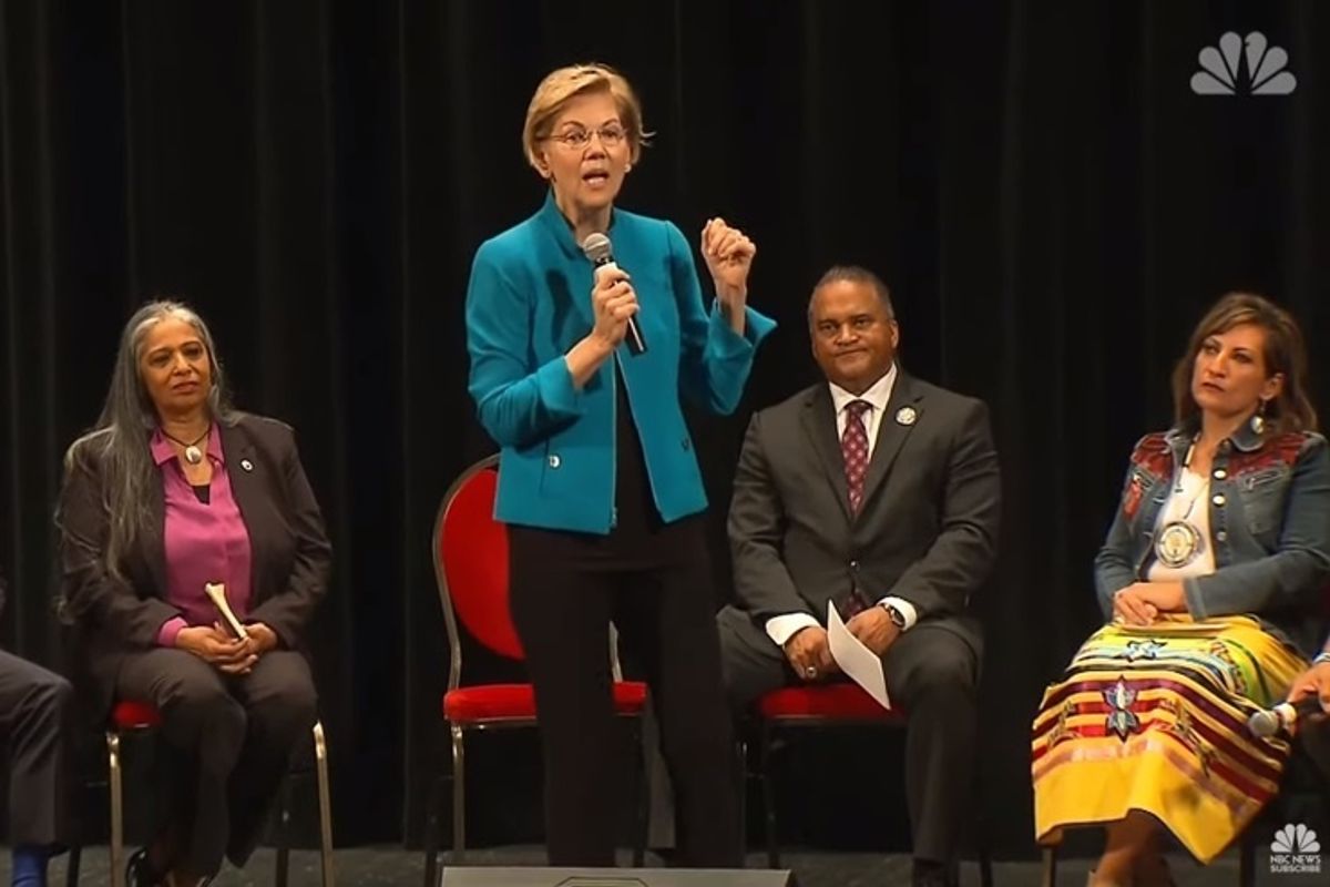 Elizabeth Warren WILL NEVER APOLOGIZE ... Oh, She Just Did!