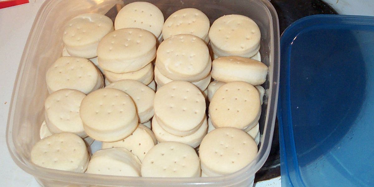 What are ‘beaten biscuits’ and why do we need an ax handle to make them