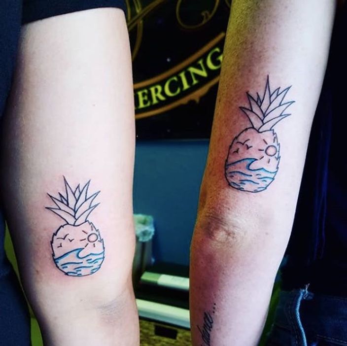 25 Best Friend Tattoos For You And Your Squad Brit Co