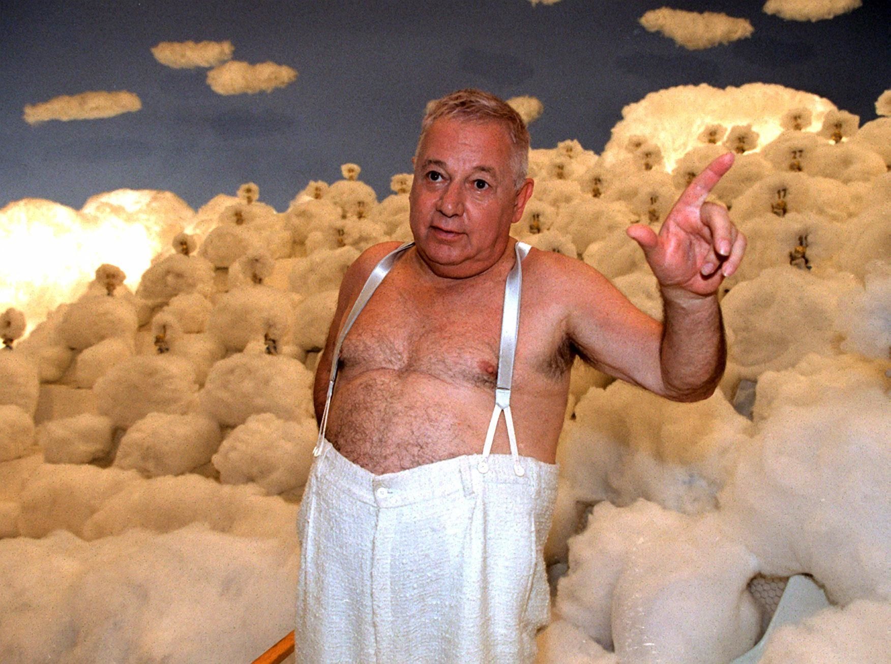 Villaggio si mangiò il fegato per un funerale