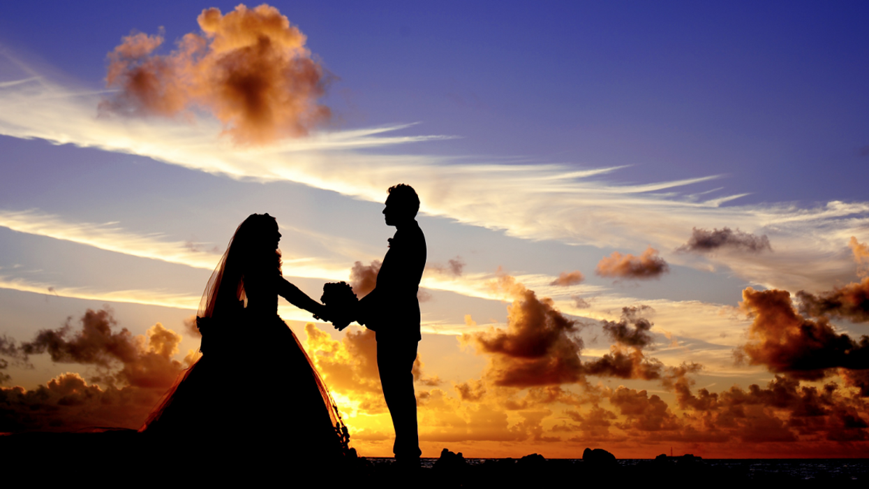People Share The Biggest Bachelor Party Or Wedding Day Disasters They've Ever Seen