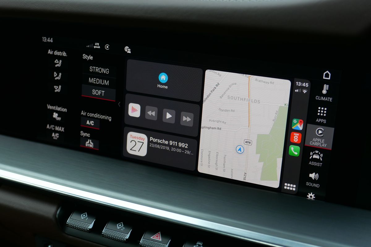 CarPlay with iOS 13