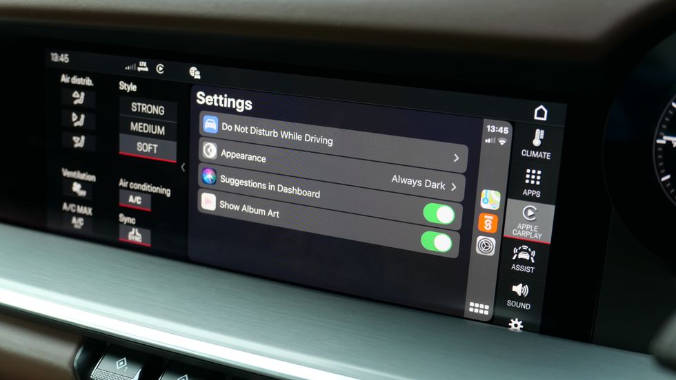 Settings app in CarPlay with iOS 13