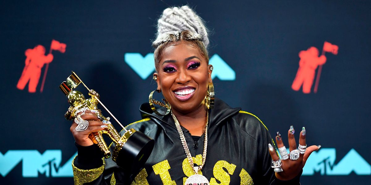 Have You Seen Missy Elliott's Diamond Necklace?