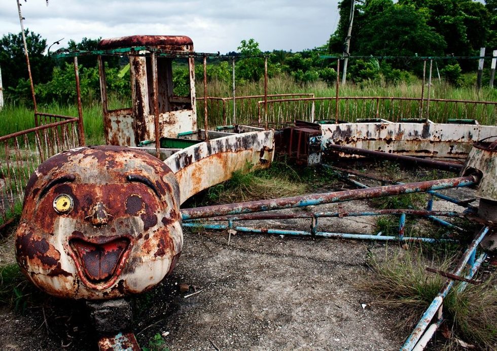 Bus at a abandoned theme park on top of a mountain. : r/AbandonedPorn